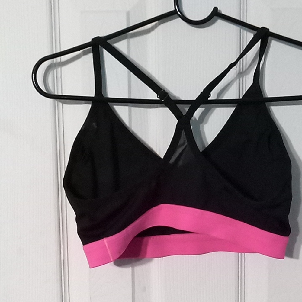 Sports bra bundle M - Picture 2 of 7